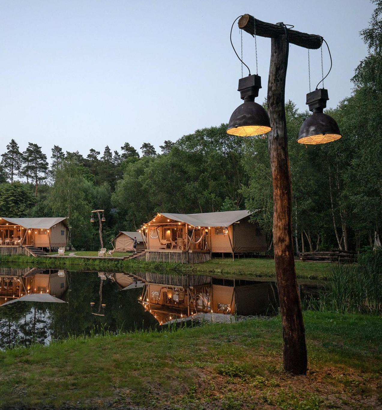 Urzeka Hotel Drzewce  Buitenkant foto